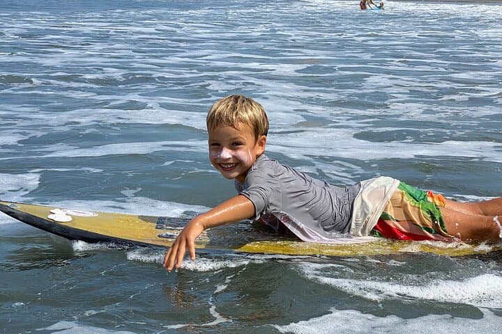 Professional Surfing Lessons in Jaco Beach